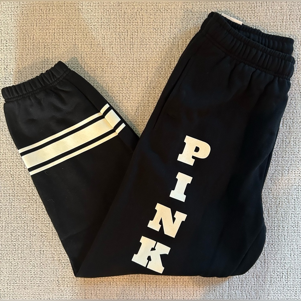 PINK Victoria's Secret Black High Rise Ivy Fleece Sweatpants Size Medium NWT🖤 - Picture 7 of 7